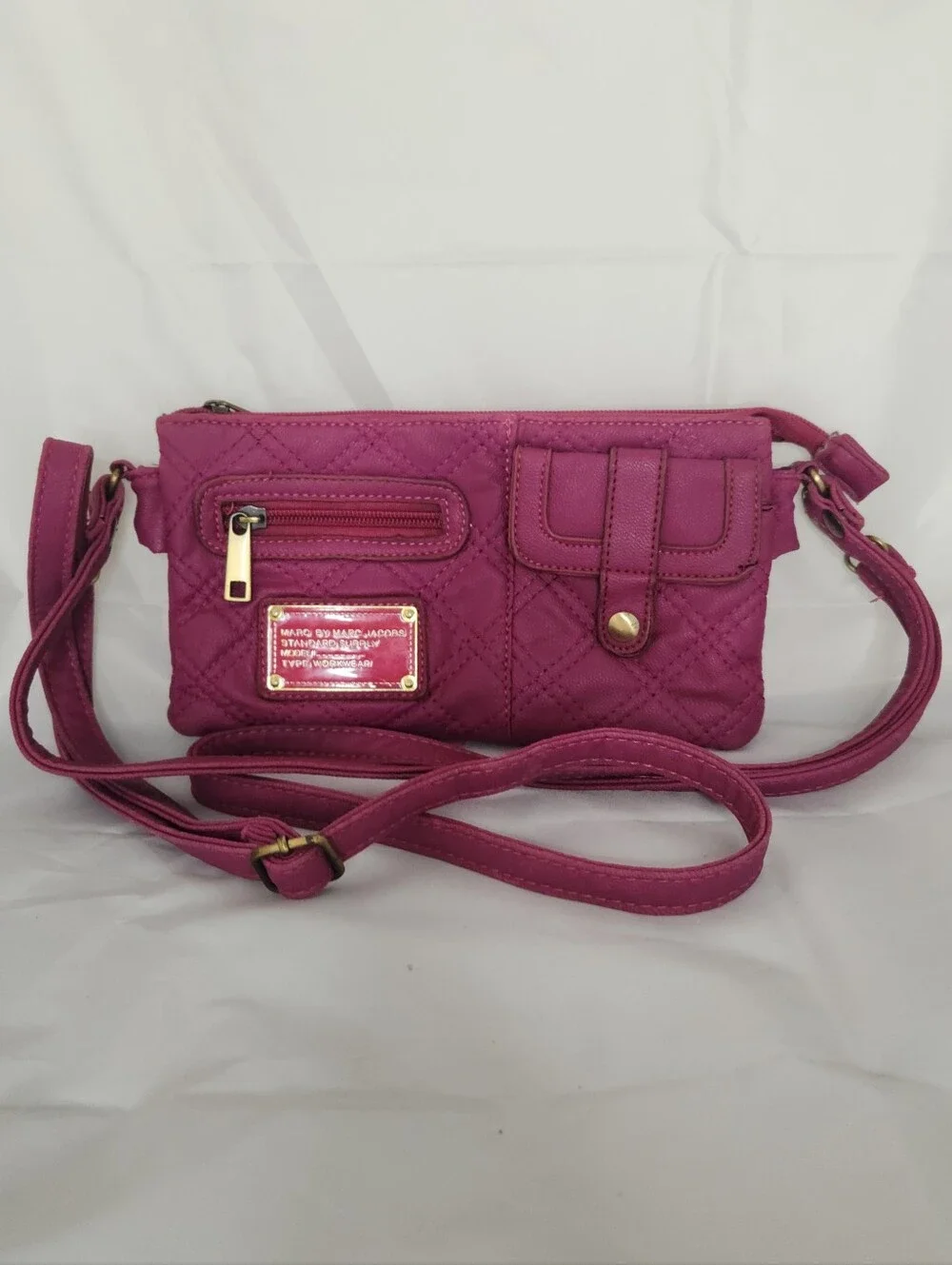 Marc Jacobs Quilted Crossbody Bag in Hot Pink Greay Shape!!